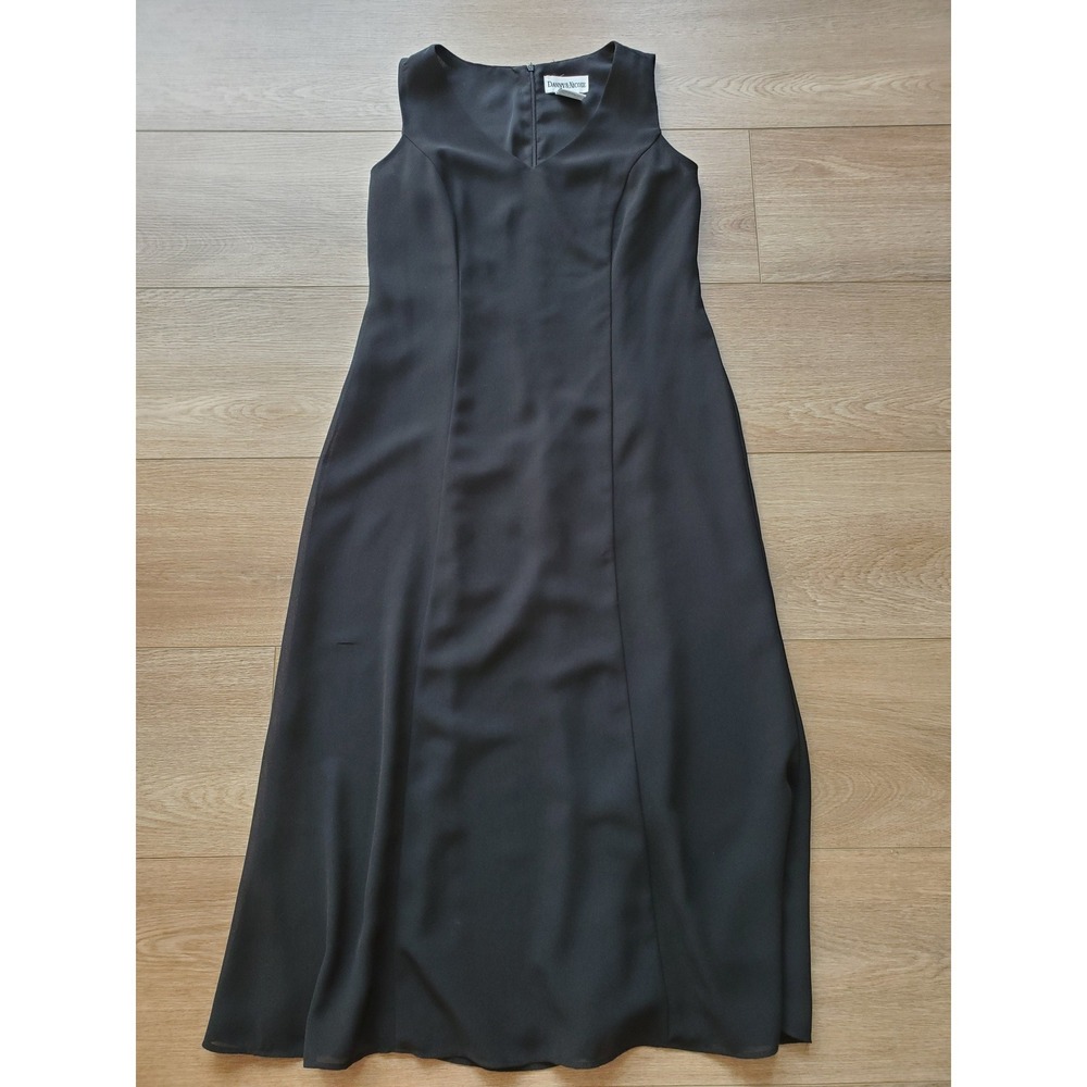 Danny & Nicole Black Sleeveless V-Neck a-line Dress Size 10